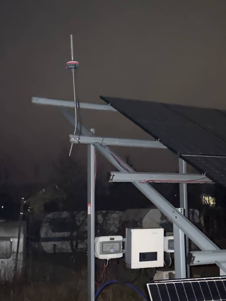 Instalacja DePIN z fotowoltaiką