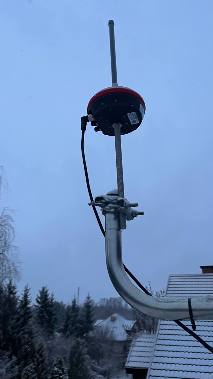 Odbiornik HYFIX MGW 310 na maszcie